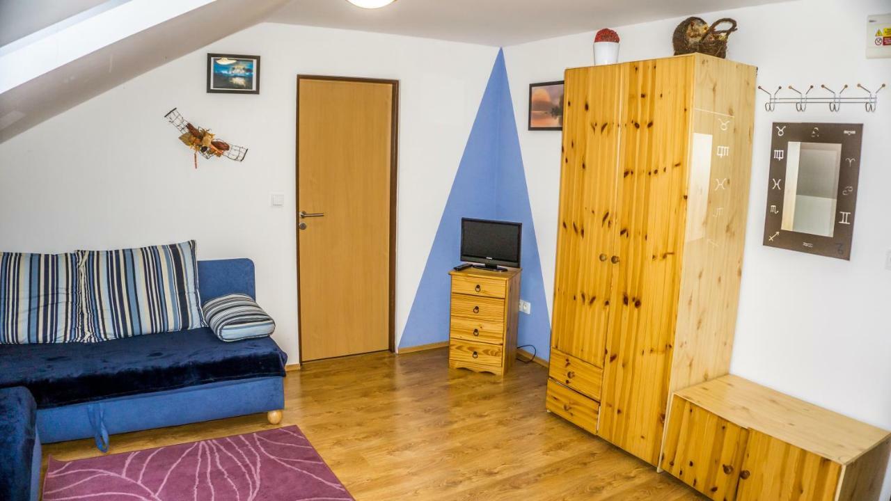 Penzion U Dablova Kopyta Rakvice Luaran gambar